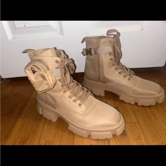 Steve Madden Thora-P Extra-Chunky Platform Ankle Boots Tan Size 11.5W/10M - Picture 2 of 4